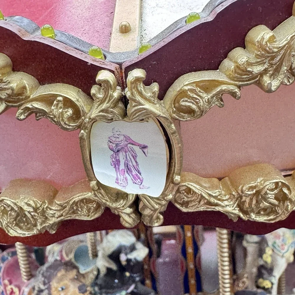 VTG Mr Christmas Royal Marquee Carousel Animated Lighted Musical Please READ